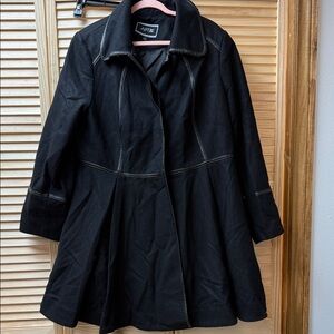 Apt. 9 Women's Classic Black Trench Coat